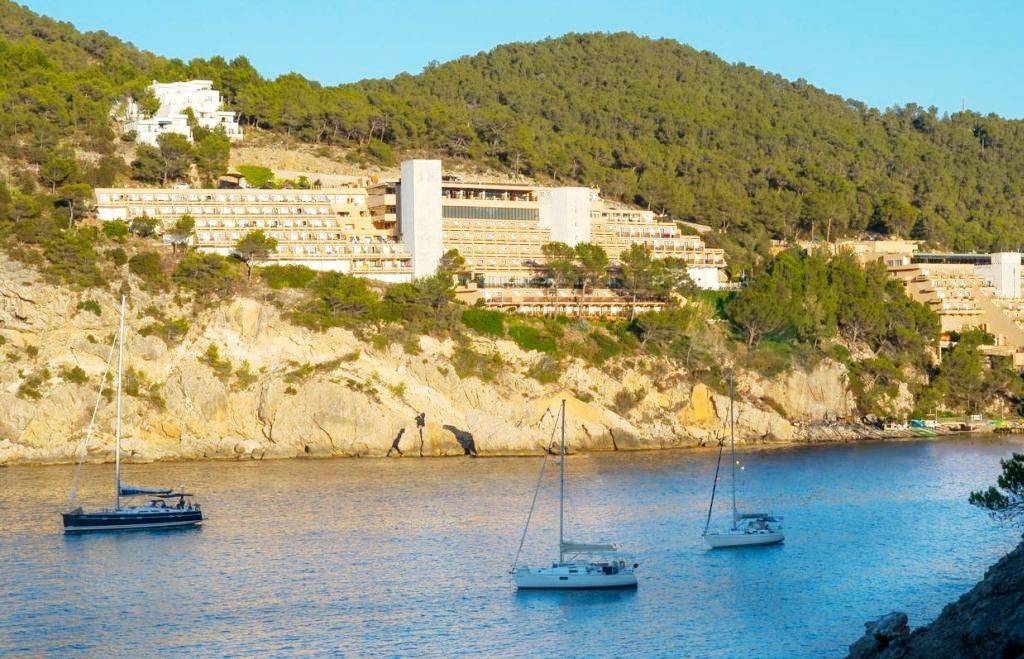 Hotel Galeon Port de Sant Miguel Bagian luar foto
